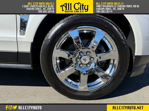 Used 2010 Cadillac SRX Premium image 30