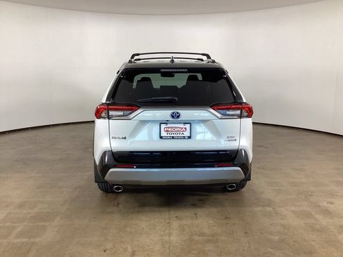 Used 2023 Toyota RAV4 XSE AWD/4WD image 10
