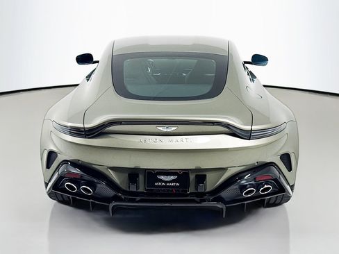 Used 2025 Aston Martin V8 Vantage Coupe RWD image 6