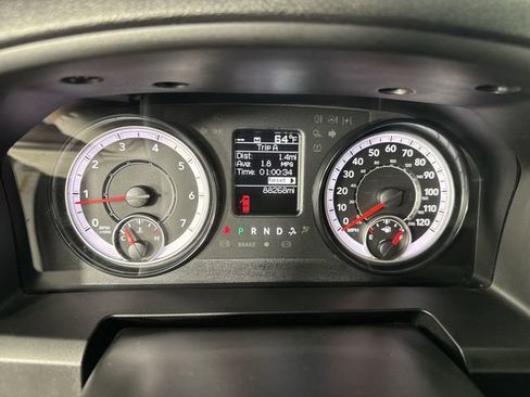 Used 2022 RAM 1500 Classic Warlock AWD/4WD image 15