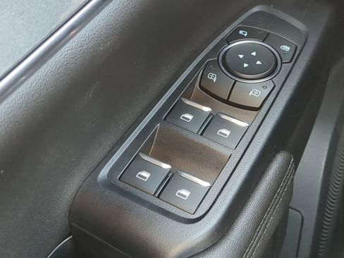 Used 2025 Ford Ranger Lariat w/ FX4 Off-Road Package image 22