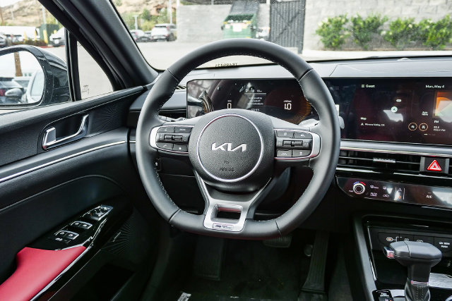 New 2026 Kia K5 GT-Line w/ GT-Line Premium Package FWD image 17