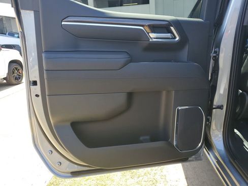 New 2026 Chevrolet Silverado 1500 LT Trail Boss w/ Safety Package AWD/4WD image 17