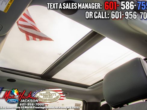 New 2026 Ford F250 Lariat w/ Black Appearance Package image 46