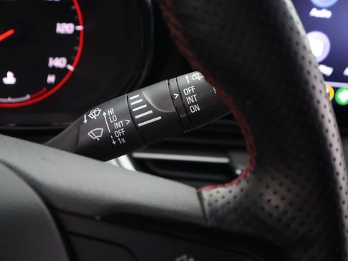 Used 2024 Chevrolet Trax RS image 25