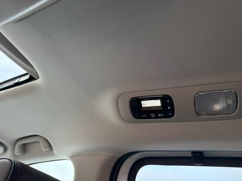 New 2026 Honda Odyssey Touring image 21