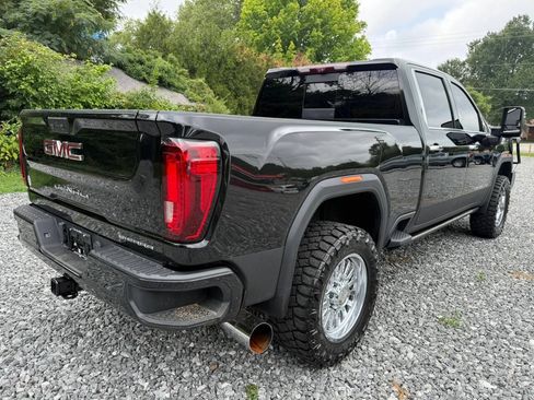 Used 2023 GMC Sierra 2500 Denali w/ Denali Ultimate Package AWD/4WD image 8