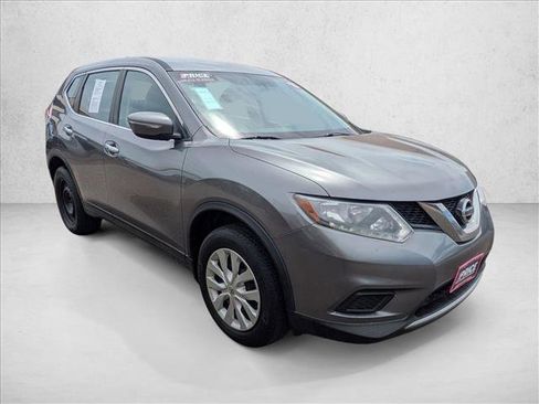 Used 2015 Nissan Rogue S AWD/4WD image 3