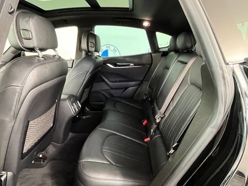 Used 2018 Maserati Levante AWD/4WD image 21