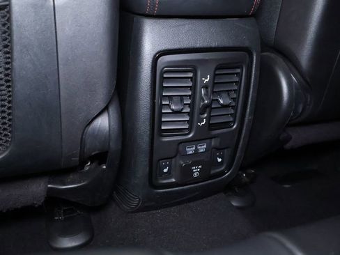 Used 2023 Dodge Durango GT image 16