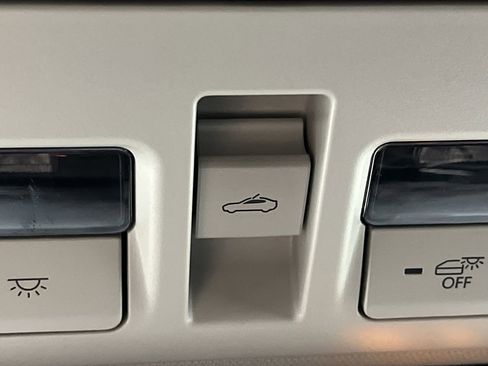 Certified 2025 MAZDA CX-50 2.5 Hybrid w/ Premium Plus Pkg image 25