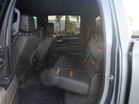 Used 2023 GMC Sierra 1500 AT4 w/ Technology Package AWD/4WD image 30