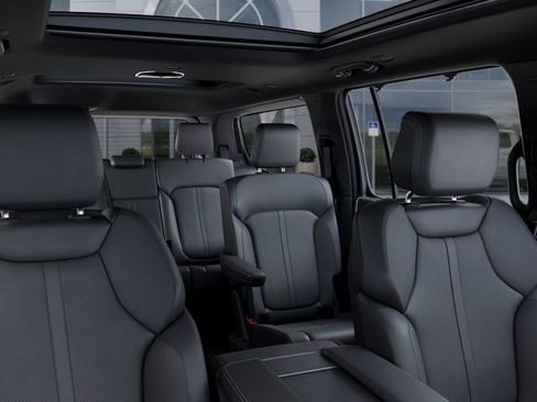 New 2026 Jeep Grand Wagoneer Limited AWD/4WD image 27
