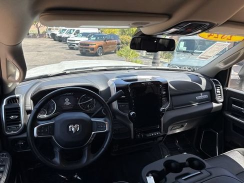 Used 2024 RAM 2500 Laramie AWD/4WD image 16