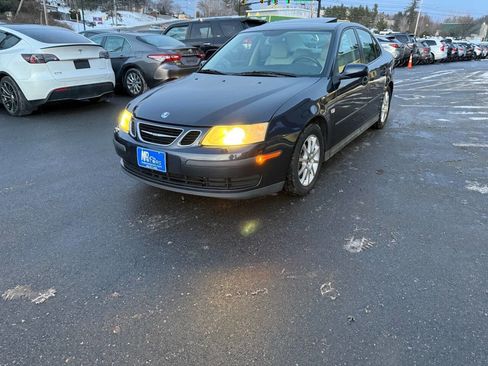 Used 2004 Saab 9-3 Linear image 2