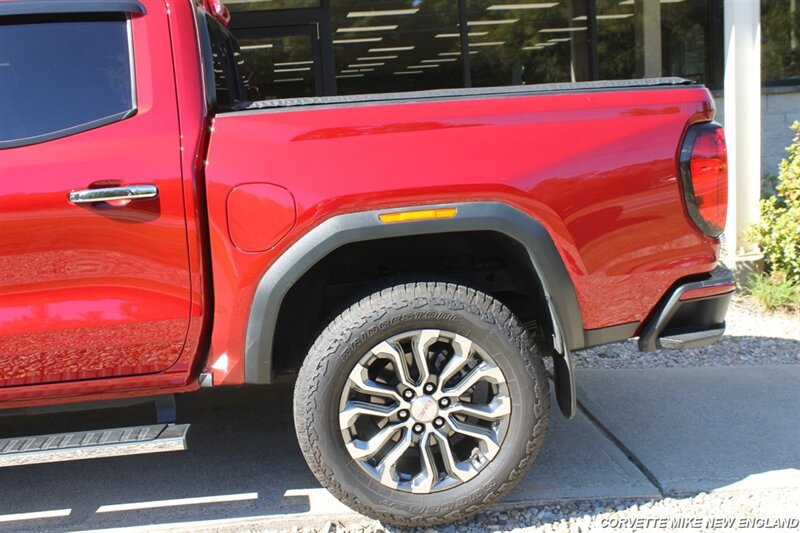 Used 2026 GMC Canyon Denali AWD/4WD image 13