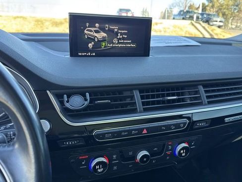 Used 2017 Audi Q7 3.0T Premium image 13