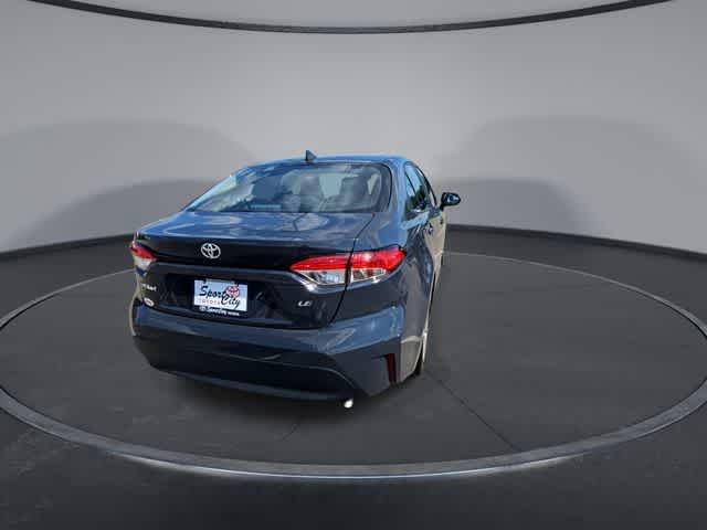 Used 2025 Toyota Corolla LE FWD image 7