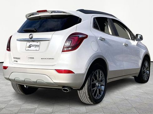 Used 2019 Buick Encore Sport Touring image 5