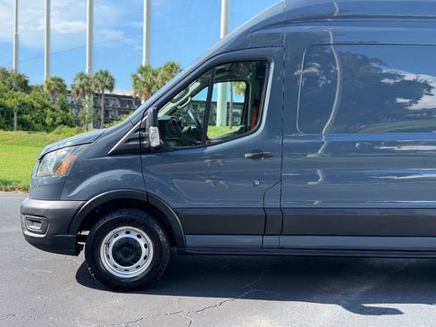 Used 2020 Ford Transit 250 148 High Roof Extended RWD image 3