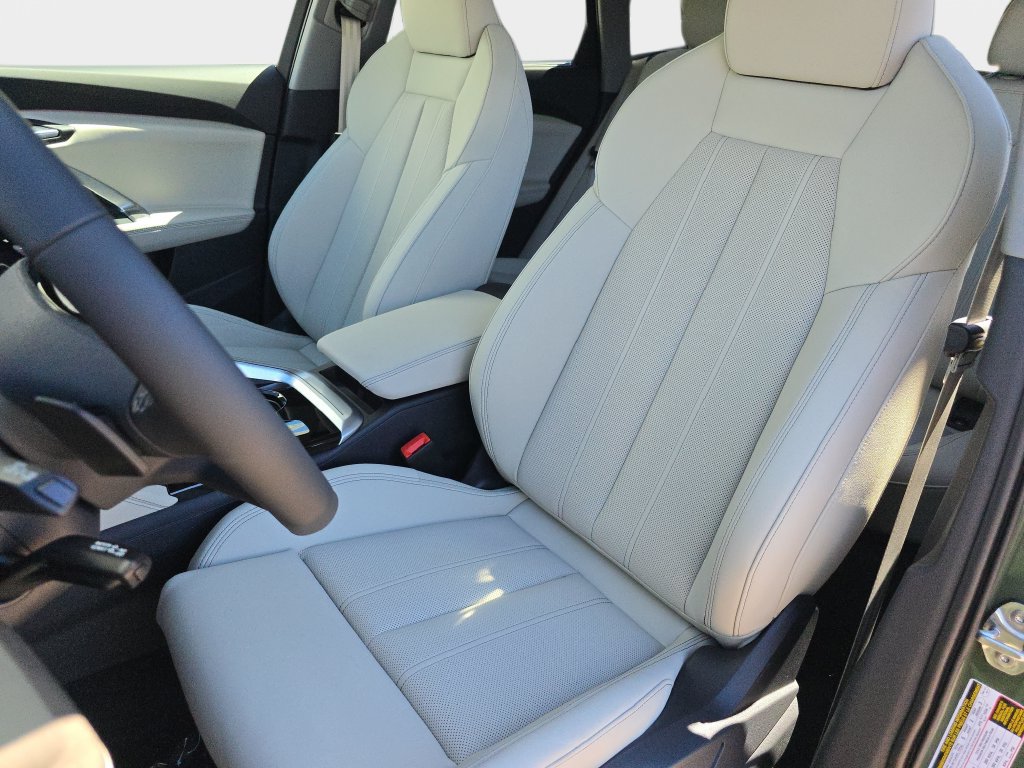 New 2026 Audi Q5 Premium Plus AWD/4WD image 15