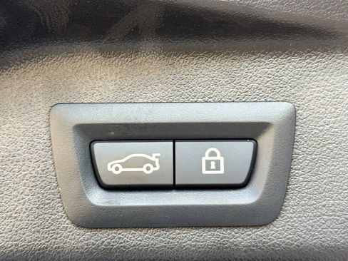 Used 2023 BMW X5 sDrive40i w/ Premium Package image 16