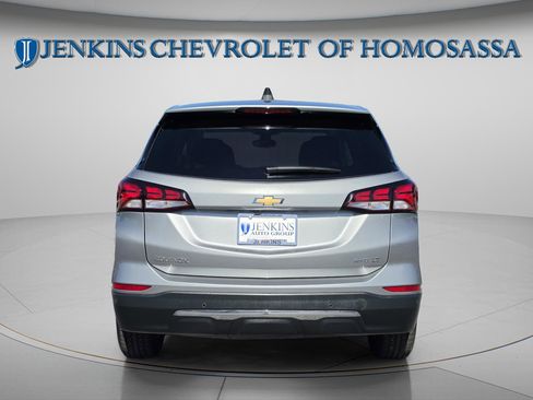 Used 2024 Chevrolet Equinox LT image 6