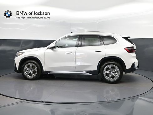 New 2026 BMW X1 xDrive28i w/ Convenience Package AWD/4WD image 4