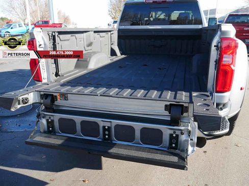 Used 2025 Chevrolet Silverado 3500 LTZ w/ LTZ Plus Package image 10