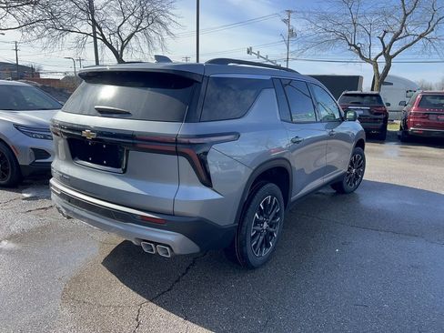 New 2026 Chevrolet Traverse LT image 7