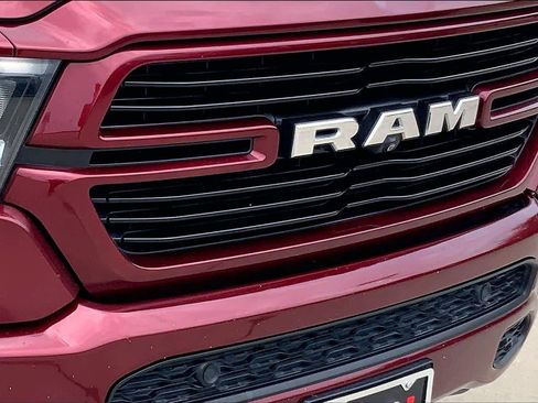 Used 2019 RAM 1500 Laramie AWD/4WD image 30