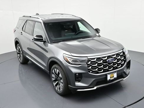New 2026 Ford Explorer Platinum image 23