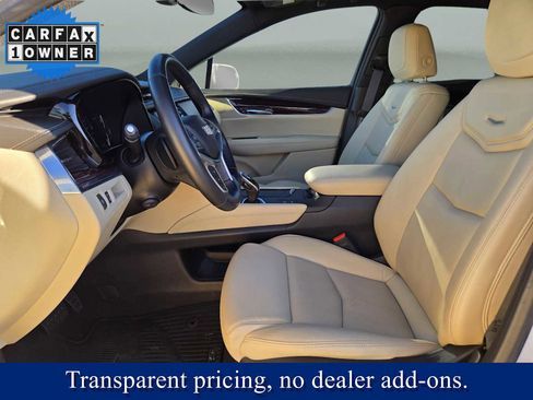 Used 2018 Cadillac XT5 Premium Luxury w/ Driver Assist Package image 21