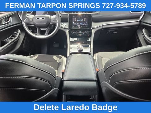 Used 2023 Jeep Grand Cherokee Altitude AWD/4WD image 18
