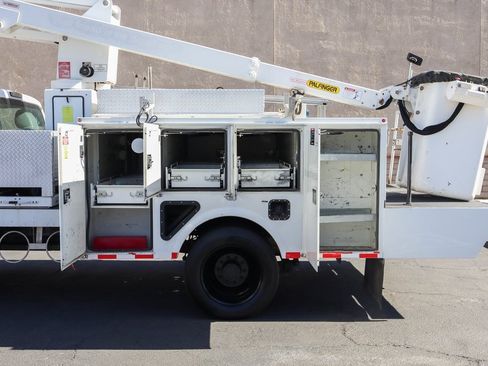 Used 2012 Ford F550 2WD Regular Cab Super Duty w/ PWR Equipment Group image 9