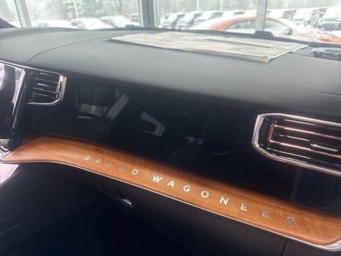 New 2025 Jeep Grand Wagoneer Series III w/ HD Trailer Tow Package image 52
