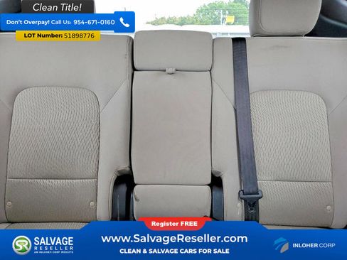 Used 2018 Hyundai Santa Fe Sport FWD image 13