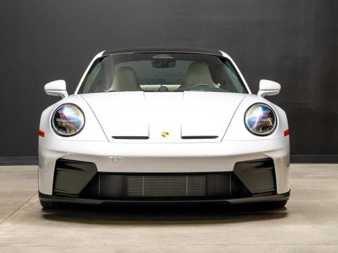 Certified 2026 Porsche 911 GT3 RWD image 10