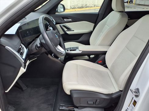 Used 2026 BMW X1 xDrive28i image 13