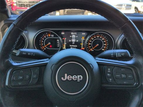 Certified 2021 Jeep Gladiator Sport image 29