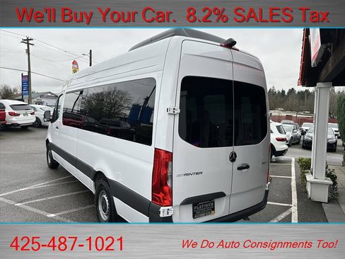 Used 2025 Mercedes-Benz Sprinter 2500 image 3