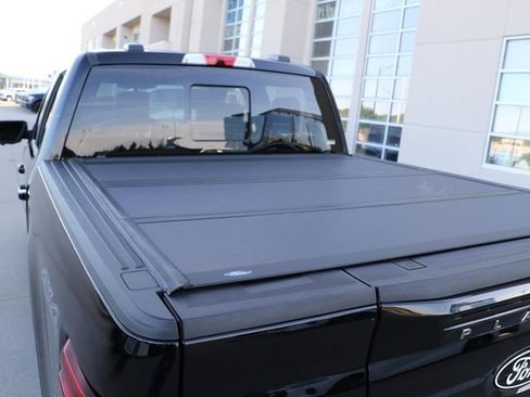 Used 2025 Ford F150 Platinum AWD/4WD image 17