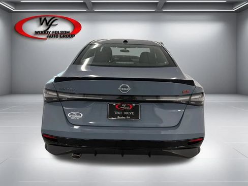 New 2026 Nissan Sentra SR w/ Floor Mat Package FWD image 7