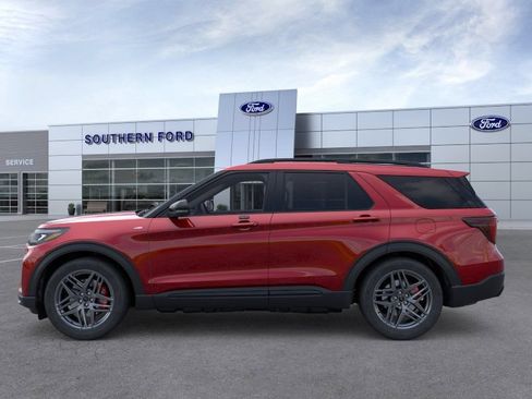 New 2026 Ford Explorer ST-Line w/ ST-Line Street Pack AWD/4WD image 3