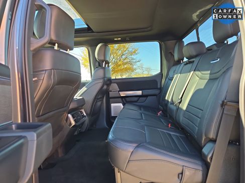 Used 2025 Ford F250 Platinum image 13