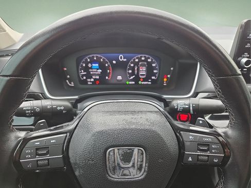 Used 2022 Honda Civic Touring image 24