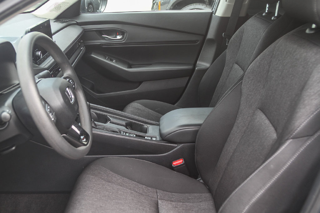Used 2024 Honda Accord EX image 14