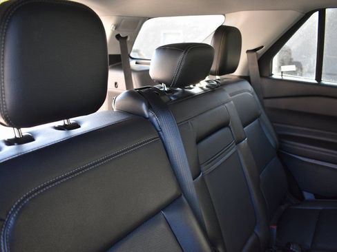 Used 2024 Ford Explorer Limited image 26