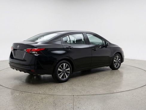 Used 2025 Nissan Versa SV FWD image 9