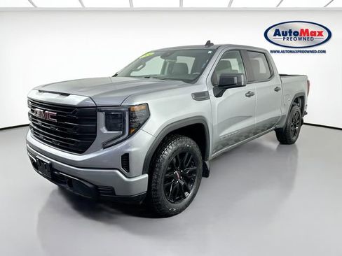 Used 2024 GMC Sierra 1500 Pro w/ Graphite Edition image 5